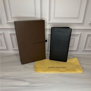 Louis Vuitton Taiga Black Long Wallet | Authentic LV | Men’s | Full Inclusion